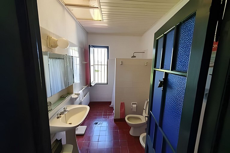 La Diferencia Casona 1894 Pileta y Viñedo